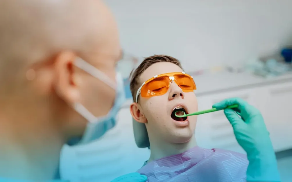 differenze culturali salute dentale adolescente