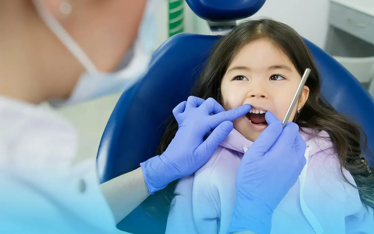 routine di igiene dentale per bambini da 6 a 12 anni