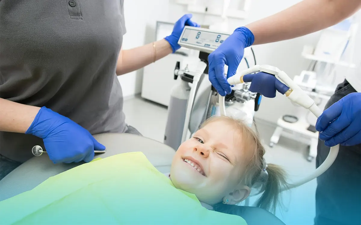 denti permanenti rugosi nei bambini