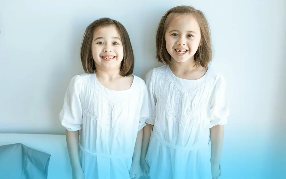 bambini stringono i denti senza rendersene conto
