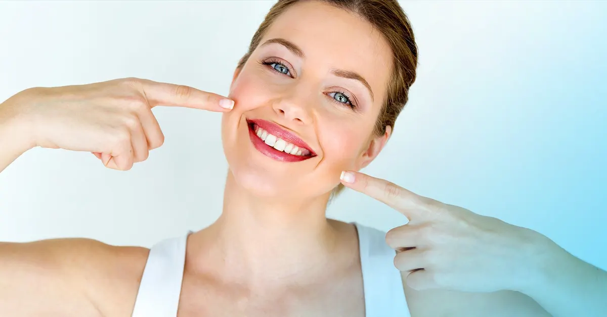 il il lavarsi troppo forte danneggia i denti